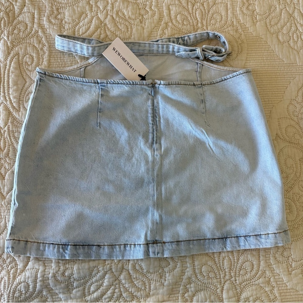 NWT WeWoreWhat Cut Out Mini Skirt super light denim women sizes S and M - Picture 3 of 11